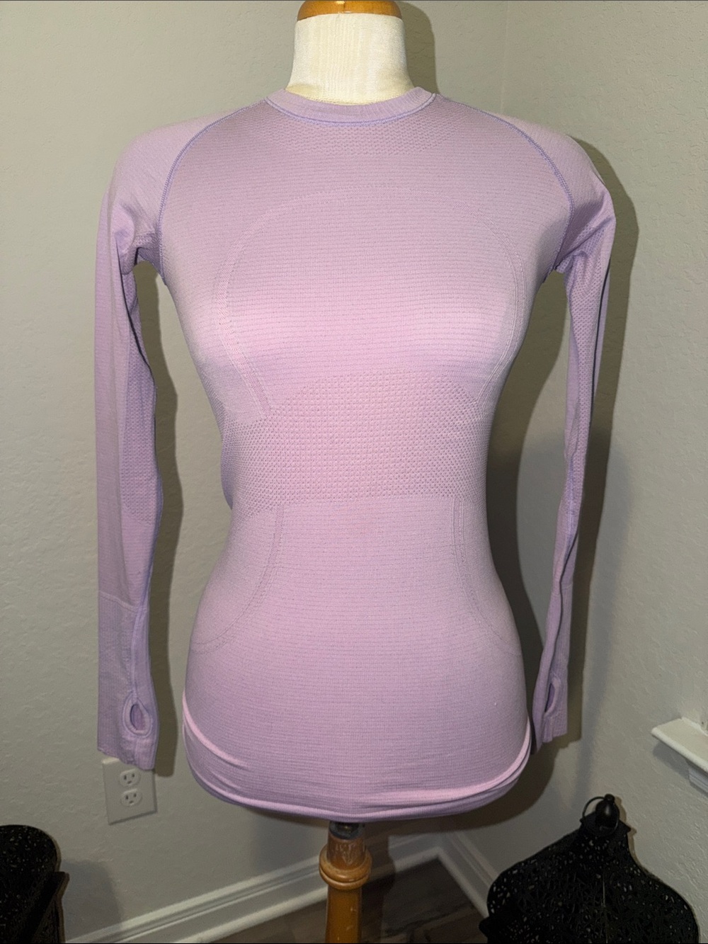 Lululemon Swiftly Tech Long Sleeve